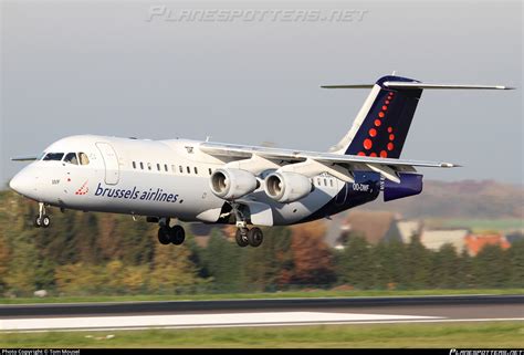 Oo Dwf Brussels Airlines British Aerospace Avro Rj100 Photo By Tom