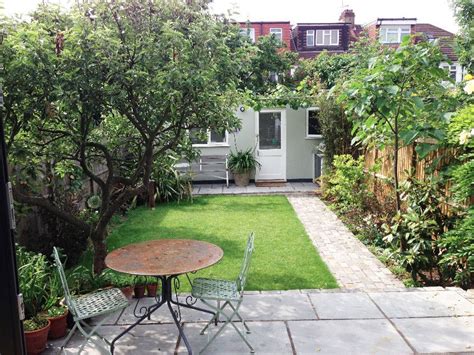 Stunning Terraced House Garden Ideas On Design Steep Slope Vegetable