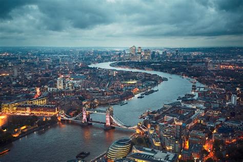 London At The Dusk Stock Image Image Of Light Cityscape 80138619