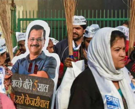 aap supremo arvind kejriwal promises every women monetary benefit for punjab assembly polls