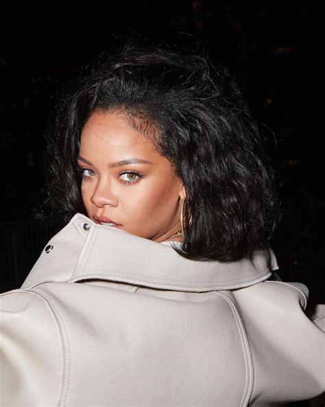 Rihanna related news, happenings, general /r/rihannaheads. Rihanna Net Worth 2021 : Bio, Age, Husband, Songs, Albums - Spice Cinemas