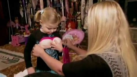 Beauty Pageant Mom Could Lose Custody Entertainment Showbiz From Ctv News