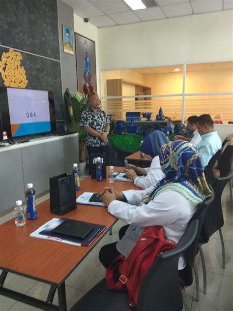 Loji rawatan air (lra) sungai jelai dan penyambungan paip di tangki air bukit bius Pengurusan Air Pahang Berhad PAIP Factory Visit 2019 - TEK ...