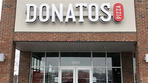 New Business In Independence Donatos Pizza Opens Tuesday