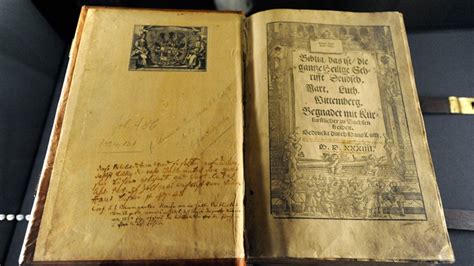 Die übersetzung wurde von martin luther unter mitarbeit weiterer theologen (insbesondere philipp melanchthons) angefertigt. Überarbeitete Lutherbibel soll 2016 in den Druck gehen ...