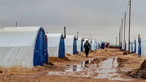 Un Rights Chief Urges Syria Humanitarian Corridors