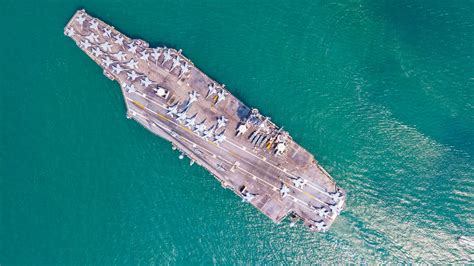 The Biggest Aircraft Carriers In The World Discovery Uk