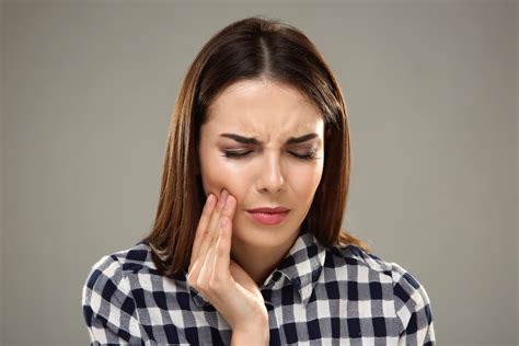 tooth sensitivity causes prevention and treatment