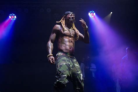 Lil Wayne Questions What He Sees On New Song Vizine Xxl