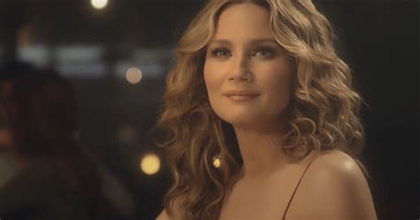 There are lots of things you can riff off of that relates to her, including her. See Jennifer Nettles' Alluring 'Unlove You' Video ...