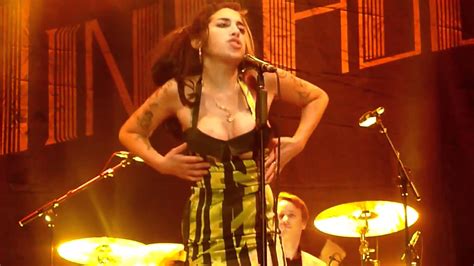 Amy Winehouse Complete Final Concert 8 9 Valerie June 18 2011