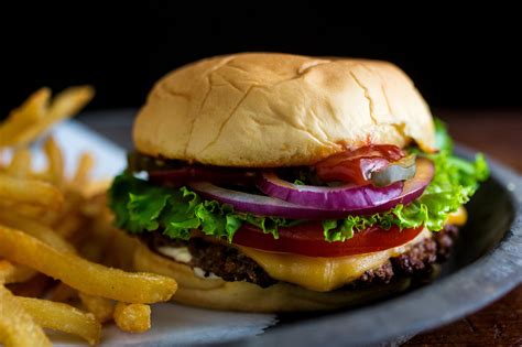 Not all 80/20 mixes of beef are created equal. Hamburgers (Diner Style) Recipe - NYT Cooking