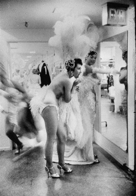 showgirls in the dressing room of the stardust hotel in las vegas 1958 vintage burlesque