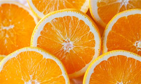 Whether you're looking to stimulate your digestive system, reduce spasms that lead to. Orange Essential Oil - Benefits and Uses | IdealEssentials