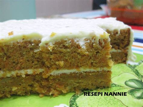 Resepi kek karot moist dengan menggunakan tepung kek pelbagai guna kebiasaannya, kek karot ini dicampurkan dengan sedikit serbuk kayu manis (cinnamon) untuk. RESEPI NANNIE: KEK CARROT SEDAP..