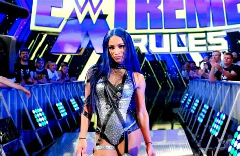 Sasha Banks Makes Her Return At Extreme Rules Web Is Jericho