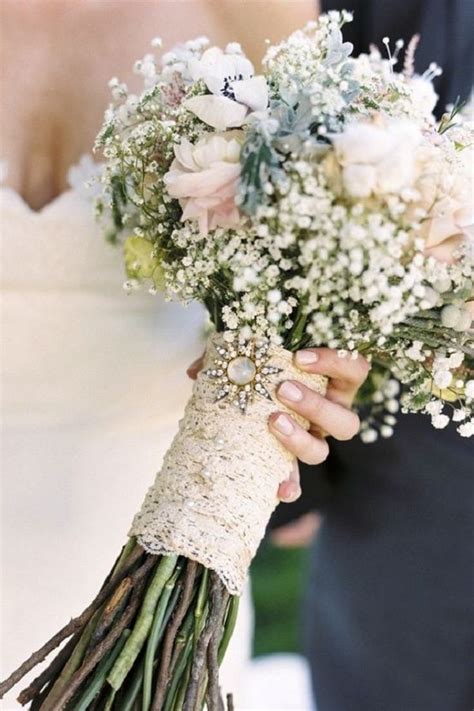 This dovetails nicely with the larger overall love of vintage inspired wedding themes and details. 28 Vintage Wedding Ideas for Spring/ Summer Weddings ...