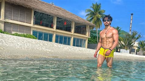 Tiger Shroff Chills During Maldives Vacation Shares Stunning Shirtless