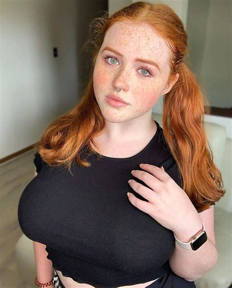 What Draws The Most Attention My Freckles Or My Boobs R2busty2hide