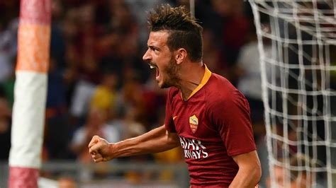Italian midfielder alessandro florenzi is the prize for this. FIFA 19: Alessandro Florenzi - UCL Moments SBC announced ...