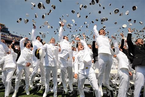 service leaders rethinking navy and marine corps education usni news