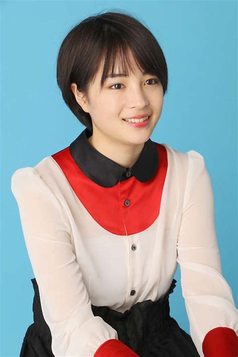 1部 家族は非常に悪かった住んでいた。 彼らは地下室に住んでいた。 このファミリでは、エルザアダムス息子、ママとパパジュリアンgarikの娘だった。 エルザは狂人だ. 映画『ちはやふる ―結び―』公開記念 広瀬すずSPインタビュー ...