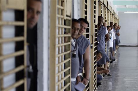 Tortura Y Muerte En Las Prisiones De Cuba 1ª Parte