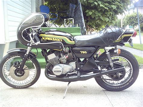 The 2021 ninja h2 is a road registerable mass production model available in limited numbers for the australian market. Kawasaki 750 Mach IV H2 Exported Model Custom - 1972 ...