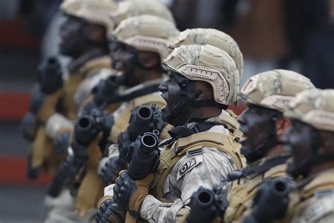 Postular A Las Fuerzas Armadas De Perú Requisitos Costos Sueldo Y Cómo Postular Este 2024
