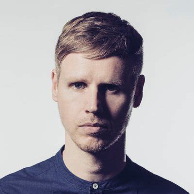 I will follow you into the dark 3. Joris Voorn 2018 Spectrum Radio Podcast 047 15-03-2018