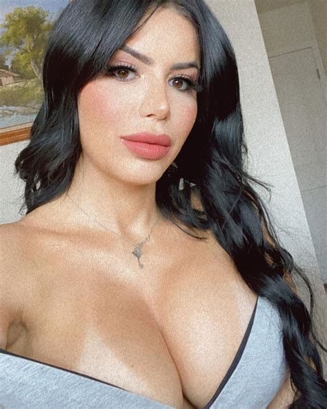 Day Fiance S Larissa Dos Santos Lima Shows Off Plastic Surgery Scars On Her Butt Face Just