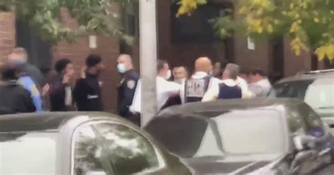 Ups Henderson Tampaindexshooting In Bedstuy Brooklyn