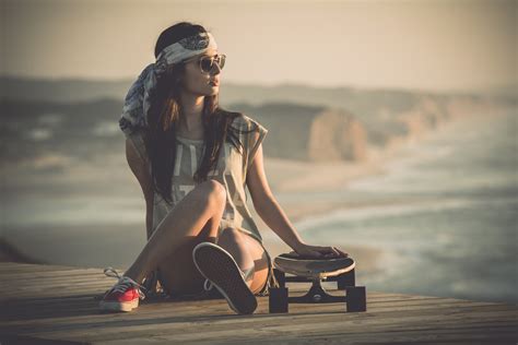 Girl With Skateboard 8k Hd Girls 4k Wallpapers Images Backgrounds