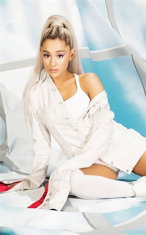 950x1534 Ariana Grande White Dress Celebrity 2019 Wallpaper Ariana Grande Sexy Ariana