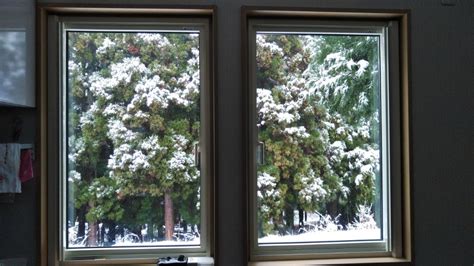 窓の外は雪 初めから田舎暮らし