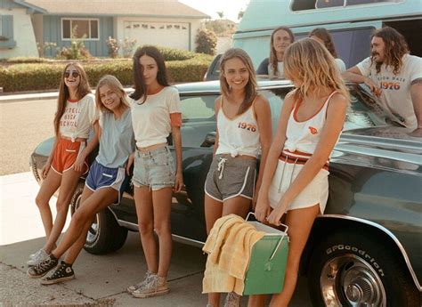 Women S 70 S Inspired Fashion Brand CAMP Collection Returns This Spring