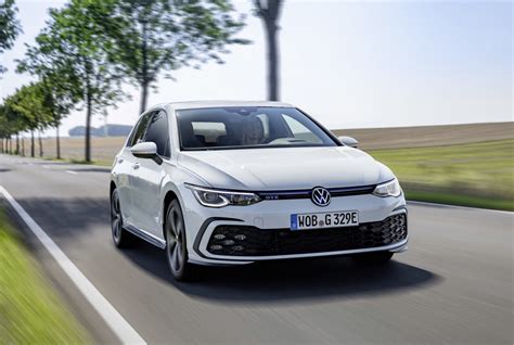 Volkswagen Golf Update Coming Plug In Hybrid Gte On Track For