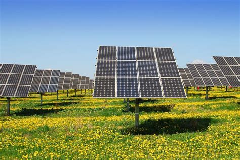 Energía Solar Fotovoltaica Qué Es Y Cómo Funciona Ovacen