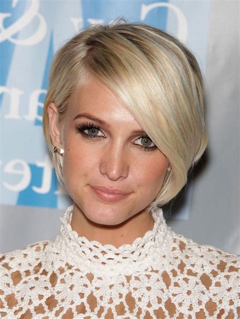 Short Hairstyles Oval Face Wavy Hair Hipee Hairstyle