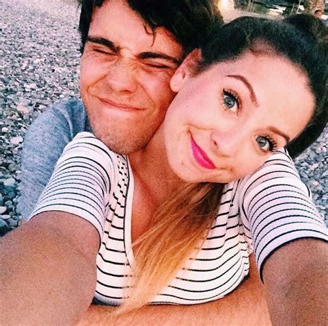 Pin By Caroline Avent On Zoella Cute Couple Selfies Couples Selfie Poses