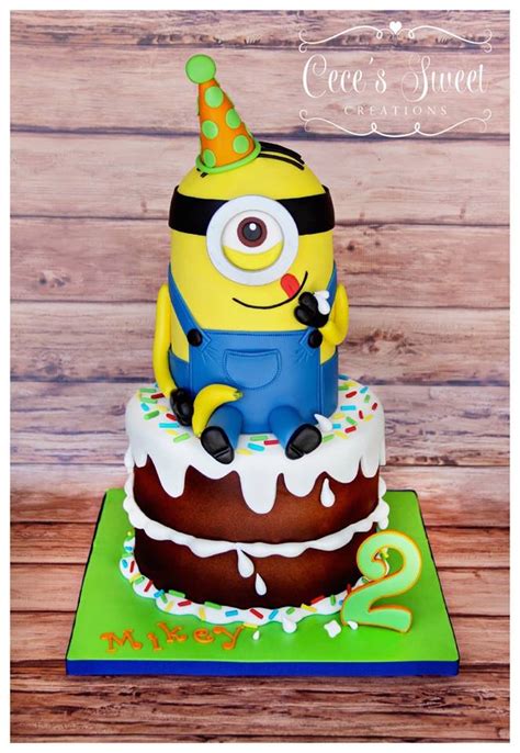 We have elvis minions, bride and groom minions and even a minion on a pogo stick. 10 Amazing Minion Birthday Cakes - Pretty My Party - Party ...