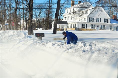 2 Feet Of Snow Reported In Bridgewater Tapinto