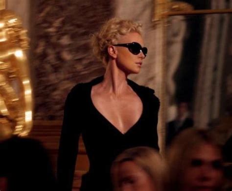 Le Nouveau Film Dior J Adore Avec Charlize Theron Et Marilyn Monroe