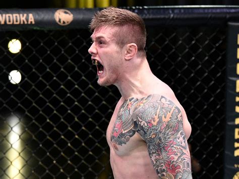 Israel adesanya calls marvin vettori 'delusional' for believing he won their first fight. UFC: Marvin Vettori dominates Kevin Holland to edge closer ...