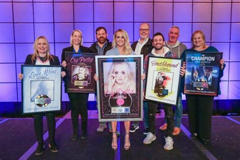 Carrie Underwoods Cry Pretty Album Certified Platinum By Riaa Carrie Underwood Official Site