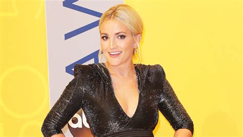 Jun 29, 2021 · jamie lynn spears broke her silence after her sister, britney spears, delivered a heartbreaking testimony during her latest court hearing for her conservatorship. Jamie Lynn Spears Reveals Why She Never Tried To Be A Pop ...