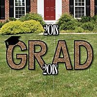 These graduation lawn signs help direct guests to your exciting celebratory party. Graduation Yard Signs | BigDotOfHappiness.com | Graduation yard signs, Graduation theme, Outdoor ...