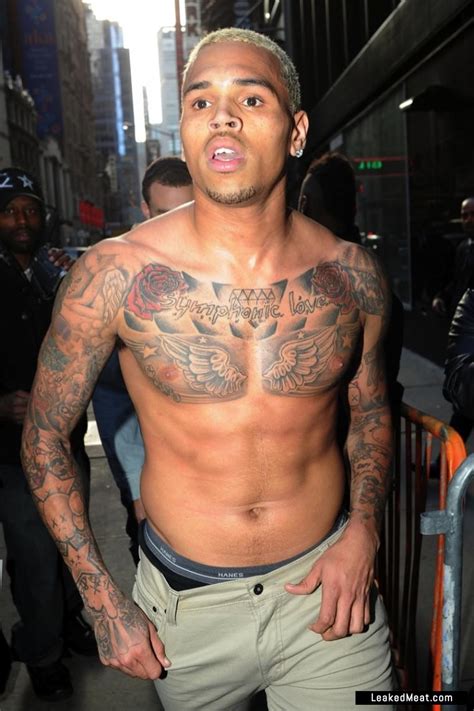 Wow Chris Brown Nude Penis Pics 25 Pics Male Celebs