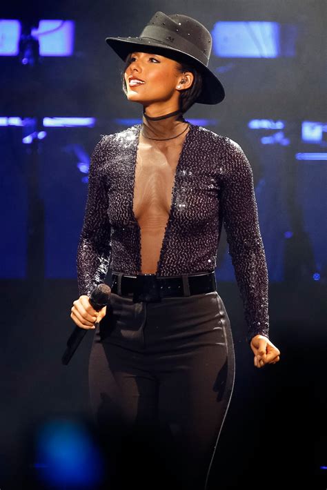 Alicia Keys Keeps Israel Concert Plans Despite Protests Essence