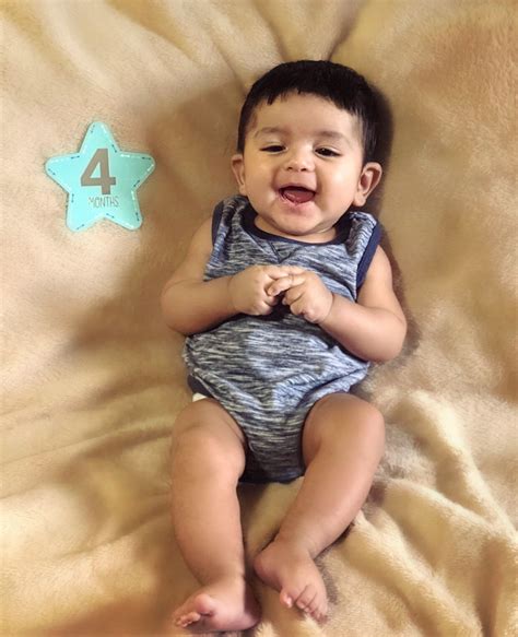 Pin By Martina Borrego On 4 Month Old Baby Picture Ideas 4 Month Old